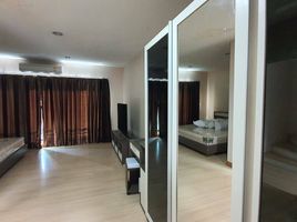 3 Bedroom House for sale at Baan Klang Muang Rama 9 - Ramkhamhaeng, Phlapphla