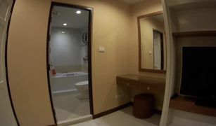 2 Bedrooms Condo for sale in Khlong Toei Nuea, Bangkok Sukhumvit Living Town