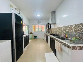 8 Bedroom Villa for rent at Lanna Ville, San Phisuea