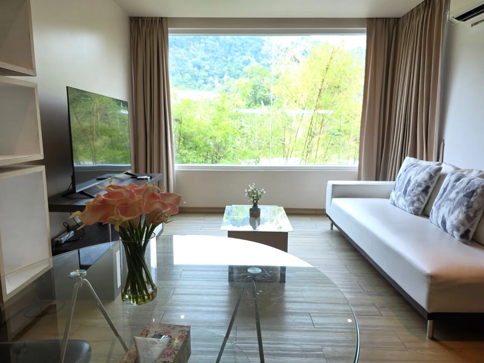 Unit