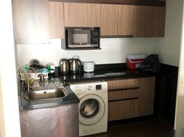 2 Schlafzimmer Appartement zu vermieten im Focus Ploenchit, Khlong Toei