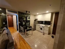 2 спален Кондо в аренду в Quad Silom, Si Lom