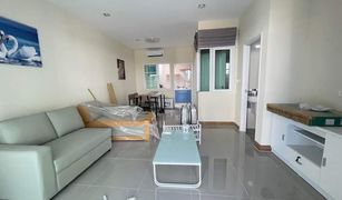 4 Bedrooms Townhouse for sale in Surasak, Pattaya Golden Town Wanghin-Taeng On