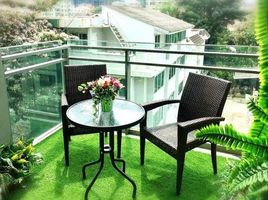 1 Bedroom Condo for rent at Via Botani, Khlong Tan Nuea