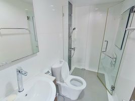 2 Schlafzimmer Appartement zu vermieten im DLV Thonglor 20, Khlong Tan Nuea