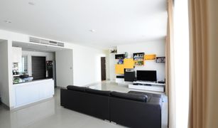 3 chambres Condominium a vendre à Bang Lamphu Lang, Bangkok Watermark Chaophraya