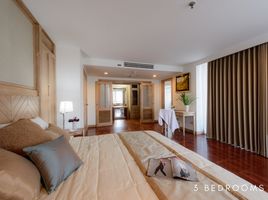 3 Bedroom Apartment for rent at Suan Phinit, Thung Mahamek