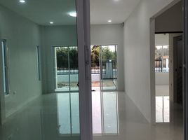 3 Bedroom Villa for sale at Peace Grand Home, Nong Pling