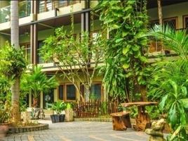 2 Bedroom Apartment for rent at S.S. Surindra Mansion, Khlong Tan Nuea