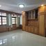 4 Bedroom House for rent in King Taksin the Great Statue, Bang Yi Ruea, Khlong San