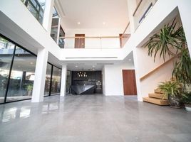 5 Bedroom House for sale in Habito Mall, Phra Khanong Nuea, Phra Khanong Nuea