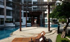 Fotos 2 of the Communal Garden Area at Tira Tiraa Condominium