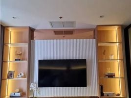 1 Bedroom Condo for sale at Noble Ploenchit, Lumphini