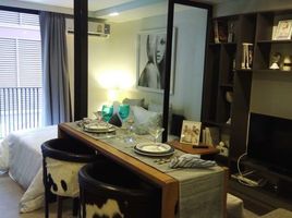 Studio Condo for rent at Maestro 02 Ruamrudee, Lumphini, Pathum Wan