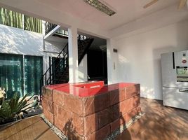 8 Bedroom Villa for sale in The Chilled Shopping Mall, Nong Prue, Nong Prue