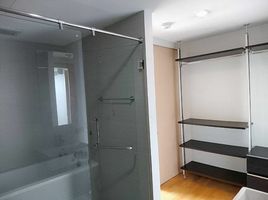 2 Schlafzimmer Appartement zu vermieten im Issara At 42 Sukhumvit, Phra Khanong