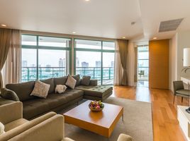 3 Schlafzimmer Appartement zu vermieten im Chatrium Residence Riverside, Wat Phraya Krai