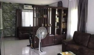 3 Bedrooms House for sale in Nong Khaem, Bangkok Pruksa Town Phetkasem 81