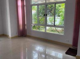 3 Schlafzimmer Haus zu verkaufen im Tada Town Sriracha , Surasak, Si Racha