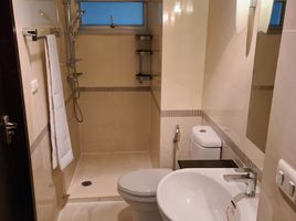 2 Bedroom Condo for rent at Baan Klangkrung, Sam Sen Nai
