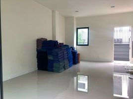 3 Schlafzimmer Reihenhaus zu verkaufen im The Trop 2 Motorway-Ladkrabang, Thap Yao, Lat Krabang