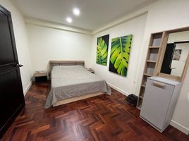1 Bedroom Apartment for rent at Saranjai Mansion, Khlong Toei, Khlong Toei, Bangkok