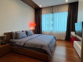 1 спален Кондо в аренду в Bright Sukhumvit 24, Khlong Tan