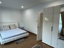 3 Bedroom House for rent at Fahburin Bowin, Bo Win, Si Racha