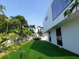 6 спален Дом на продажу в Pool Villa Pratumnak Hill, Nong Prue