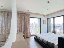 2 Schlafzimmer Wohnung zu verkaufen im Noble Solo, Khlong Tan Nuea