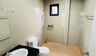 2 Bedrooms House for sale in Samnak Bok, Pattaya Ivy Emperor