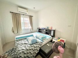 2 Bedroom Villa for sale at Baan Chanakan Baan Klang Muang, Wichit