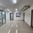 137 m² Office for rent at Mahatun Rama 3, Bang Khlo, Bang Kho Laem