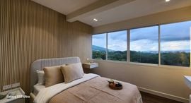 Verfügbare Objekte im Hillside Condominium 1