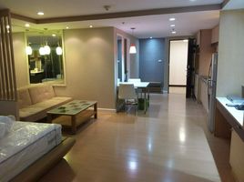 Студия Кондо на продажу в The Trendy Condominium, Khlong Toei Nuea