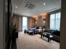 6 Schlafzimmer Villa zu verkaufen im Connoisseur Phatthanakan, Suan Luang, Suan Luang