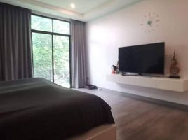 6 Bedroom House for sale in Si Rat MRT, Khlong Kluea, 