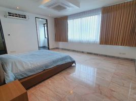 2 Schlafzimmer Wohnung zu vermieten im Baan Saraan, Khlong Toei Nuea