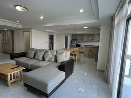 3 Bedroom Apartment for rent at Royal Castle, Khlong Tan Nuea, Watthana