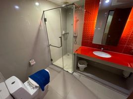 2 спален Кондо в аренду в Nice Residence, Khlong Tan Nuea