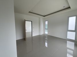 4 Bedroom House for sale at Ruam Kuea Niwet, Sala Ya