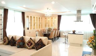 4 Bedrooms Penthouse for sale in Khlong Tan Nuea, Bangkok Piyathip Place