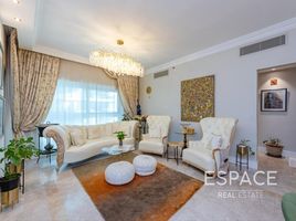 2 Bedroom Apartment for sale at The Fairmont Palm Residence South, Palm Jumeirah