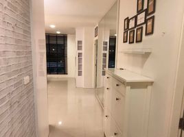 2 Bedroom Condo for sale at Aspire Rama 9, Bang Kapi
