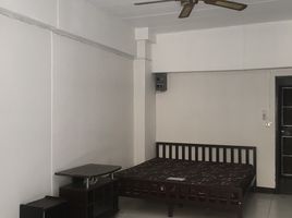 Studio Wohnung zu verkaufen im Namchoke Condominium, Hua Mak