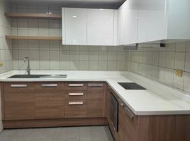 2 Bedroom Condo for rent at All Seasons Mansion, Lumphini