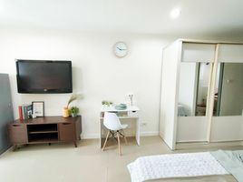 Studio Wohnung zu verkaufen im Regent Home 4, Bang Chak, Phra Khanong