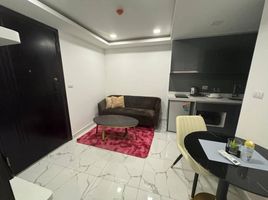 1 Schlafzimmer Wohnung zu verkaufen im Arcadia Center Suites, Nong Prue