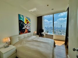 2 Bedroom Apartment for sale at Royce Private Residences, Khlong Toei Nuea, Watthana