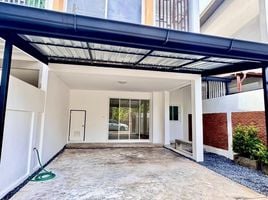 ขายทาวน์เฮ้าส์ 2 ห้องนอน ใน เมืองภูเก็ต ภูเก็ต, ตลาดเหนือ